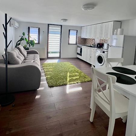Lovely Loft Κλουζ-Ναπόκα Εξωτερικό φωτογραφία