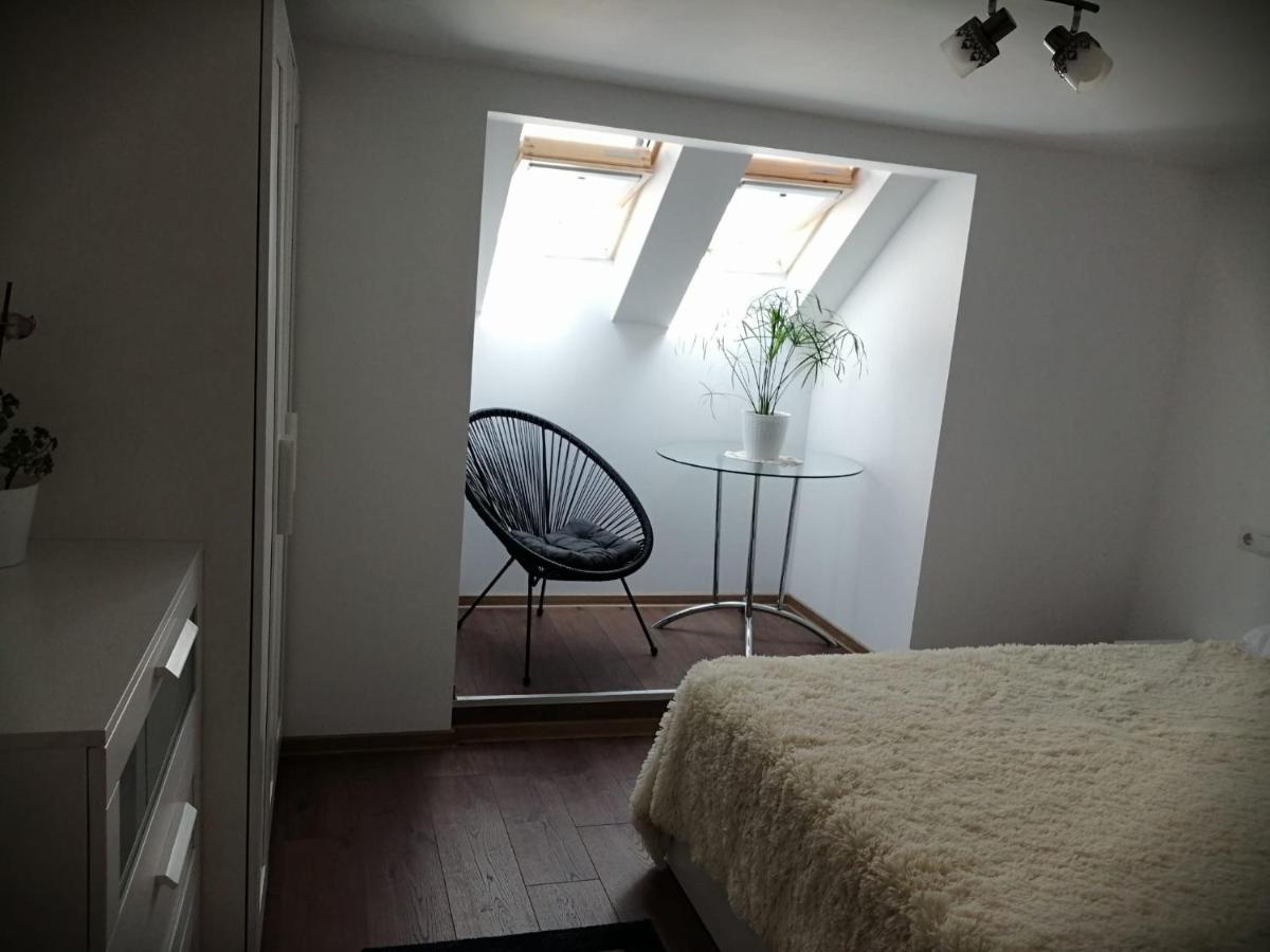 Lovely Loft Κλουζ-Ναπόκα Εξωτερικό φωτογραφία